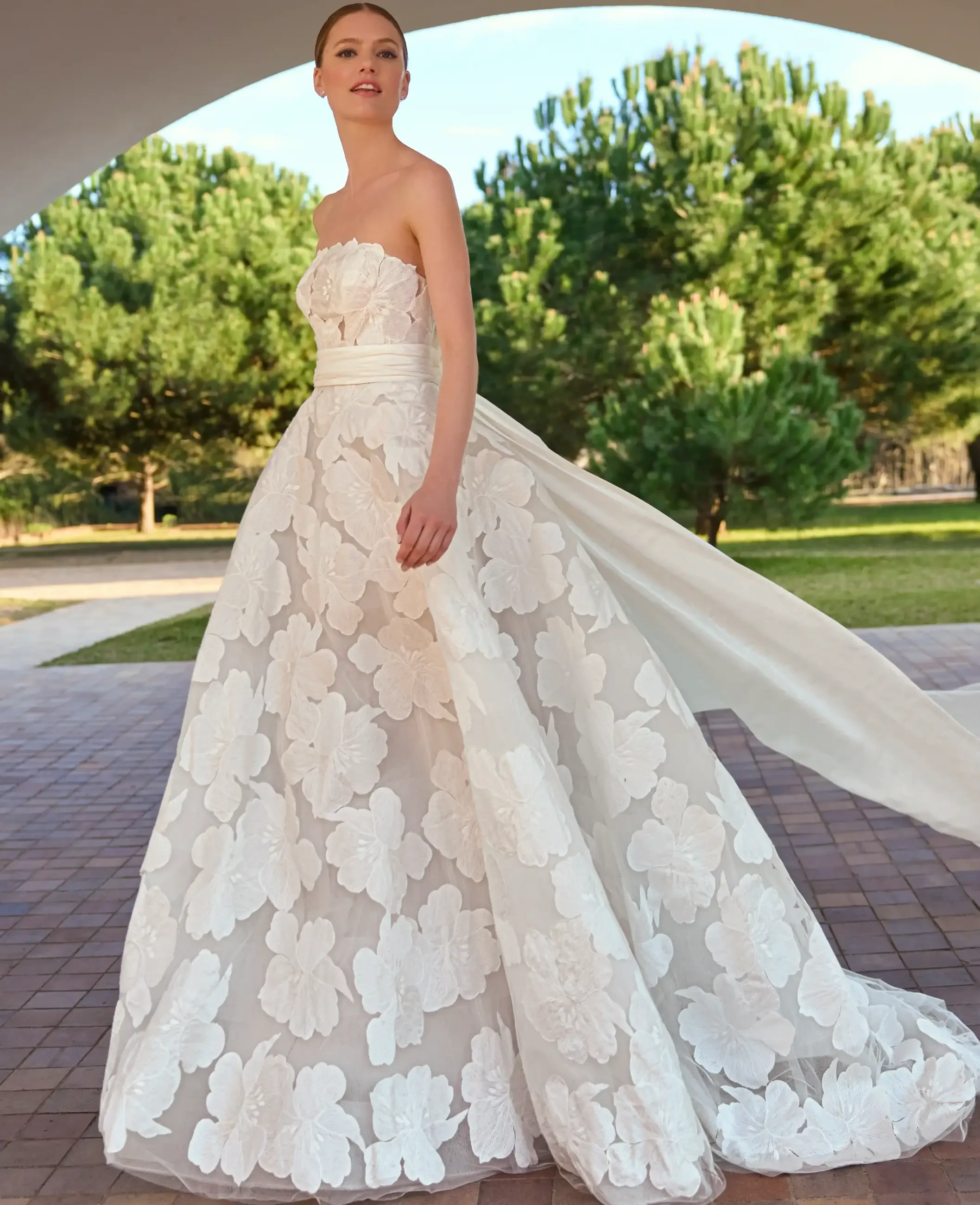 Pronovias Fall Trunk Show Main Image