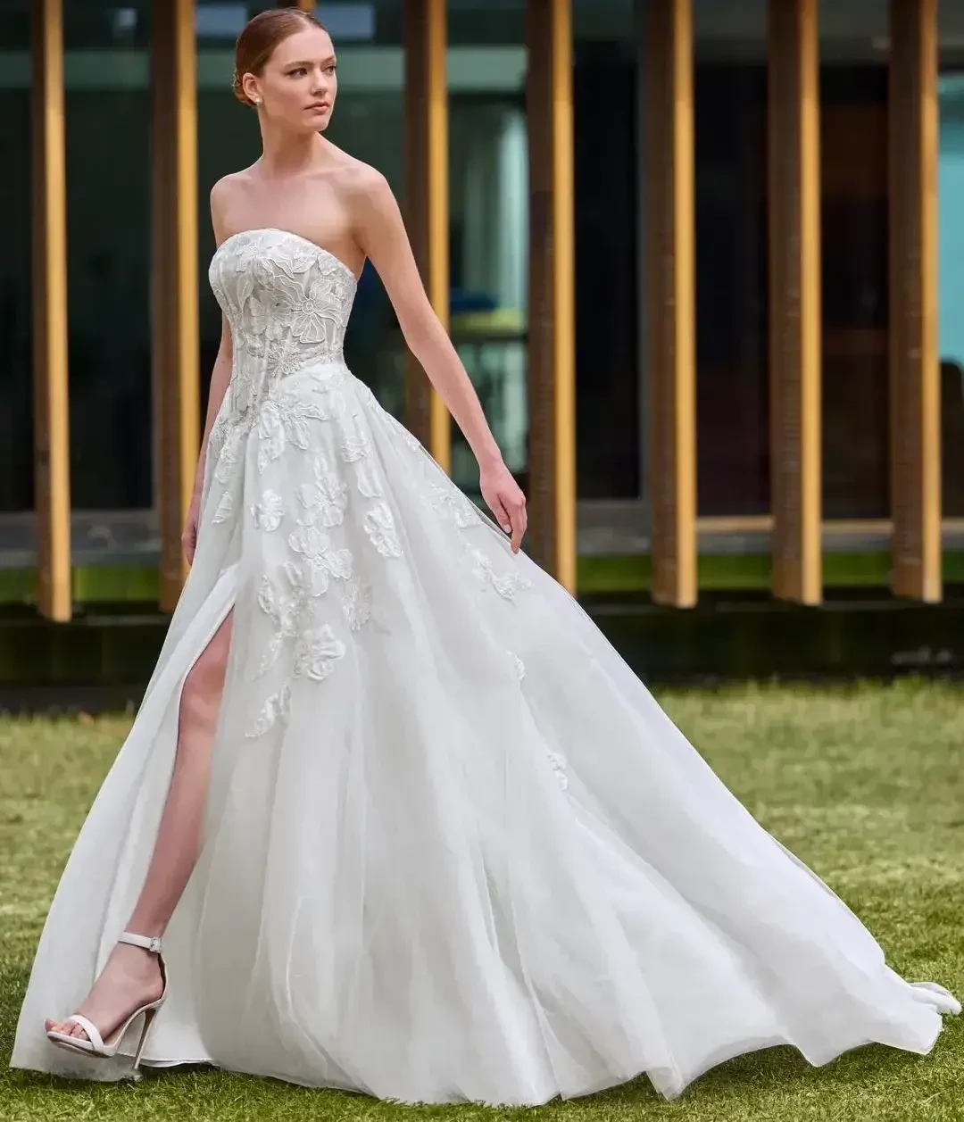 Pronovias